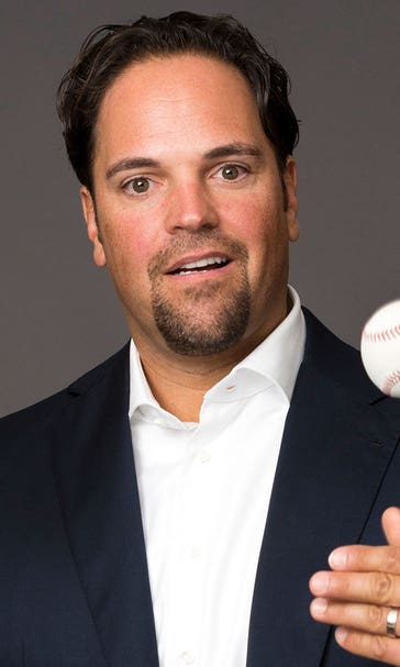 Former LA Dodgers catcher Mike Piazza cleared for Parma talks